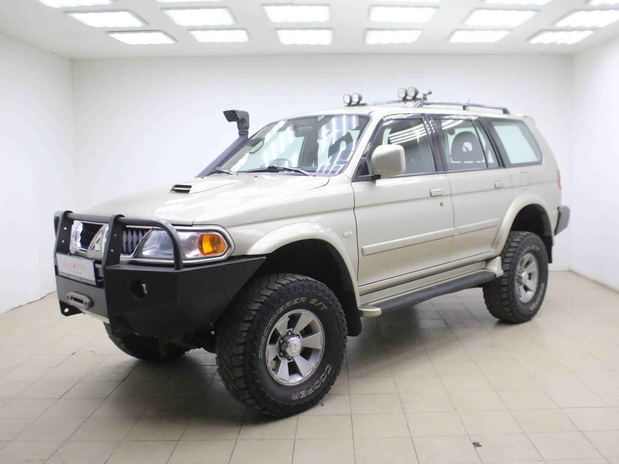 Купить Mitsubishi Pajero Sport 2006 Года